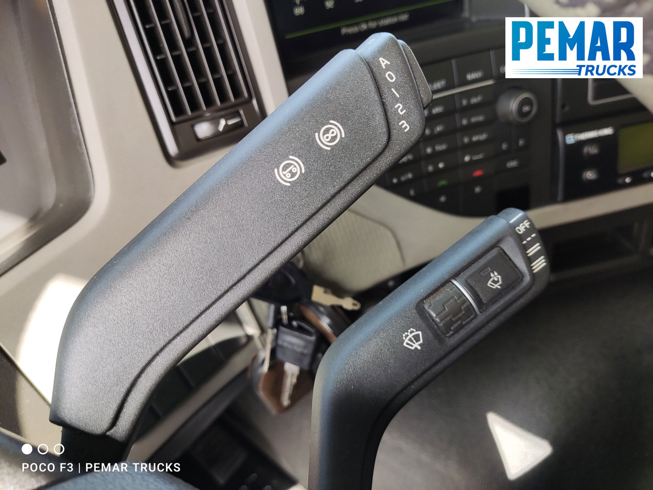 Camion frigorifique VOLVO FM 410 6X2 FRIGORIFICO EURO 6: photos 24 Camion frigorifique VOLVO FM 410 6X2 FRIGORIFICO EURO 6: photos 24