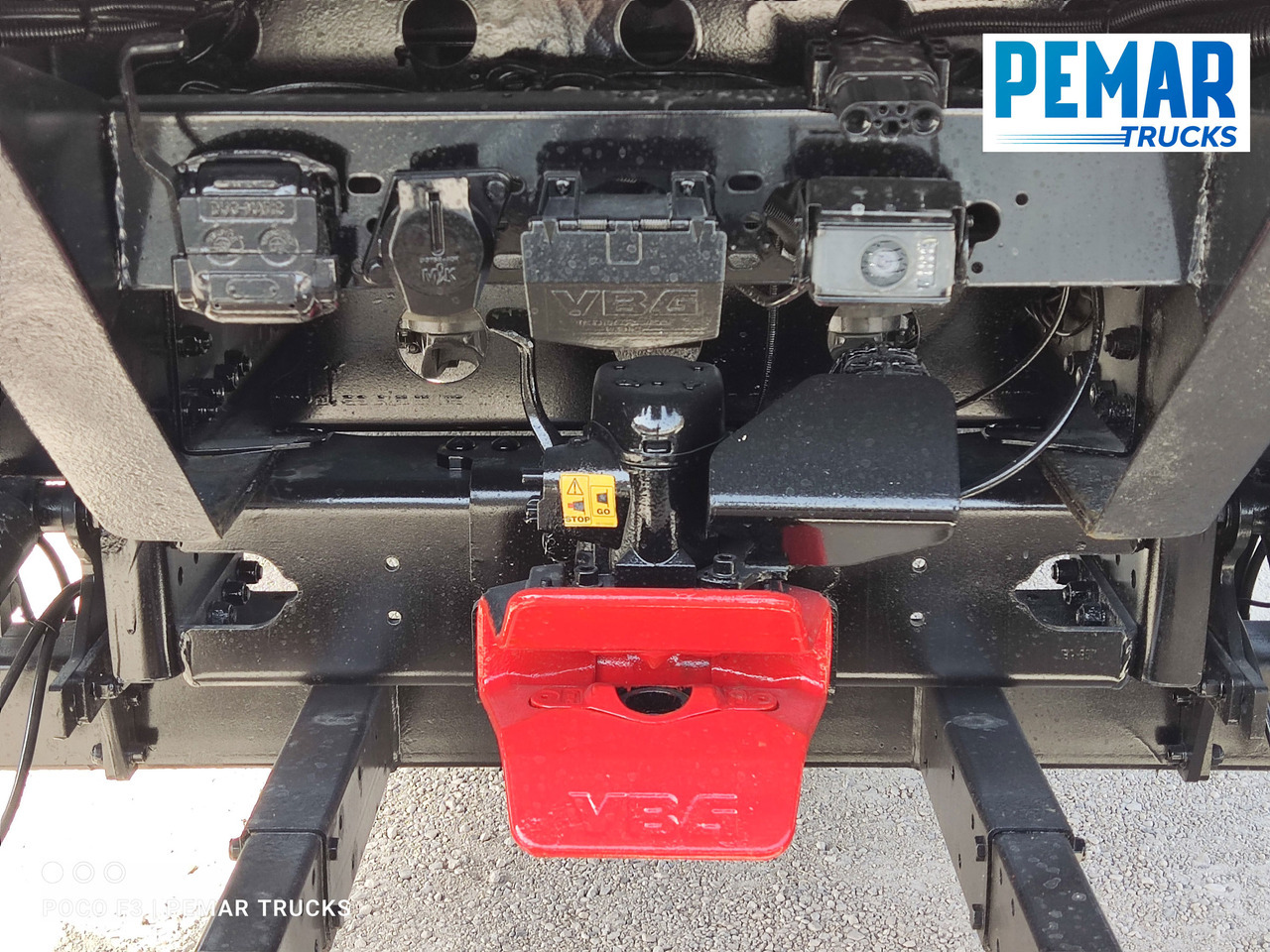 Camion frigorifique VOLVO FM 410 6X2 FRIGORIFICO EURO 6: photos 15 Camion frigorifique VOLVO FM 410 6X2 FRIGORIFICO EURO 6: photos 15