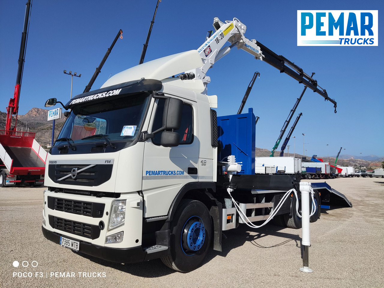 VOLVO FM 410 6X2 GRUA PORTAMAQUINARIA - Camion porte-voitures, Camion grue: photos 1 VOLVO FM 410 6X2 GRUA PORTAMAQUINARIA - Camion porte-voitures, Camion grue: photos 1