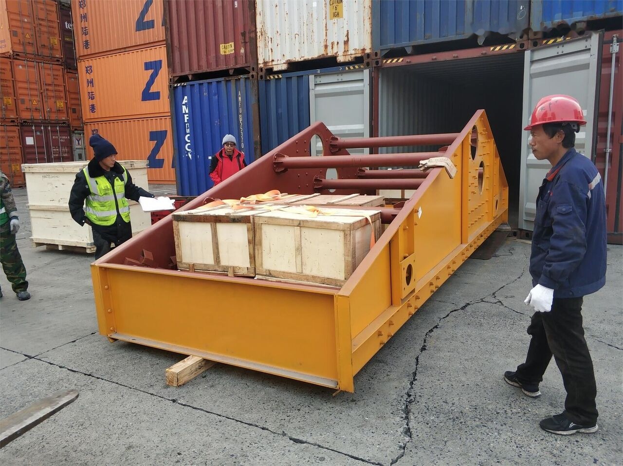 Crible neuf Kinglink High Frequency Dewatering Screen with poly mesh: photos 6