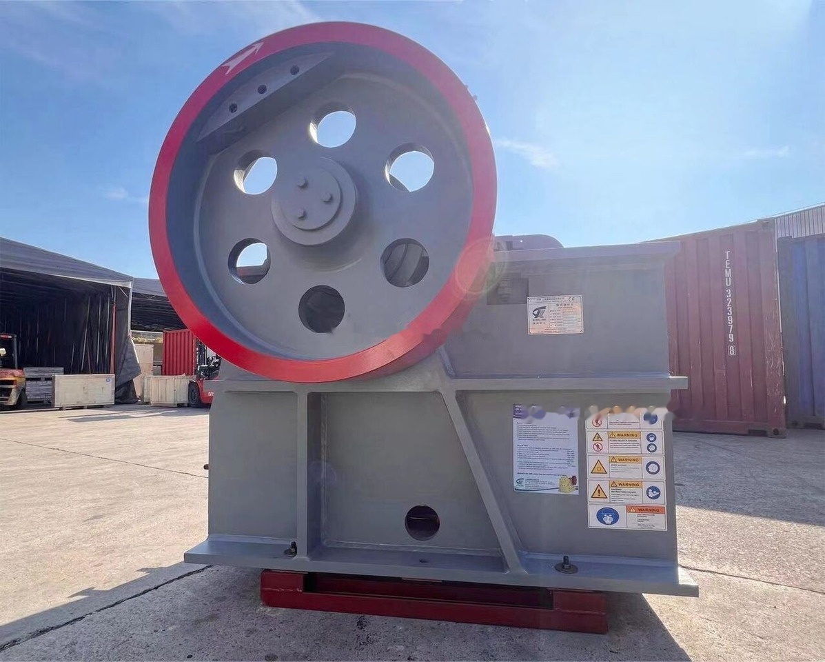 Kinglink PE1624 | PE-400x600 Rock Stone Jaw Crusher - Concasseur à mâchoires: photos 5 Kinglink PE1624 | PE-400x600 Rock Stone Jaw Crusher - Concasseur à mâchoires: photos 5