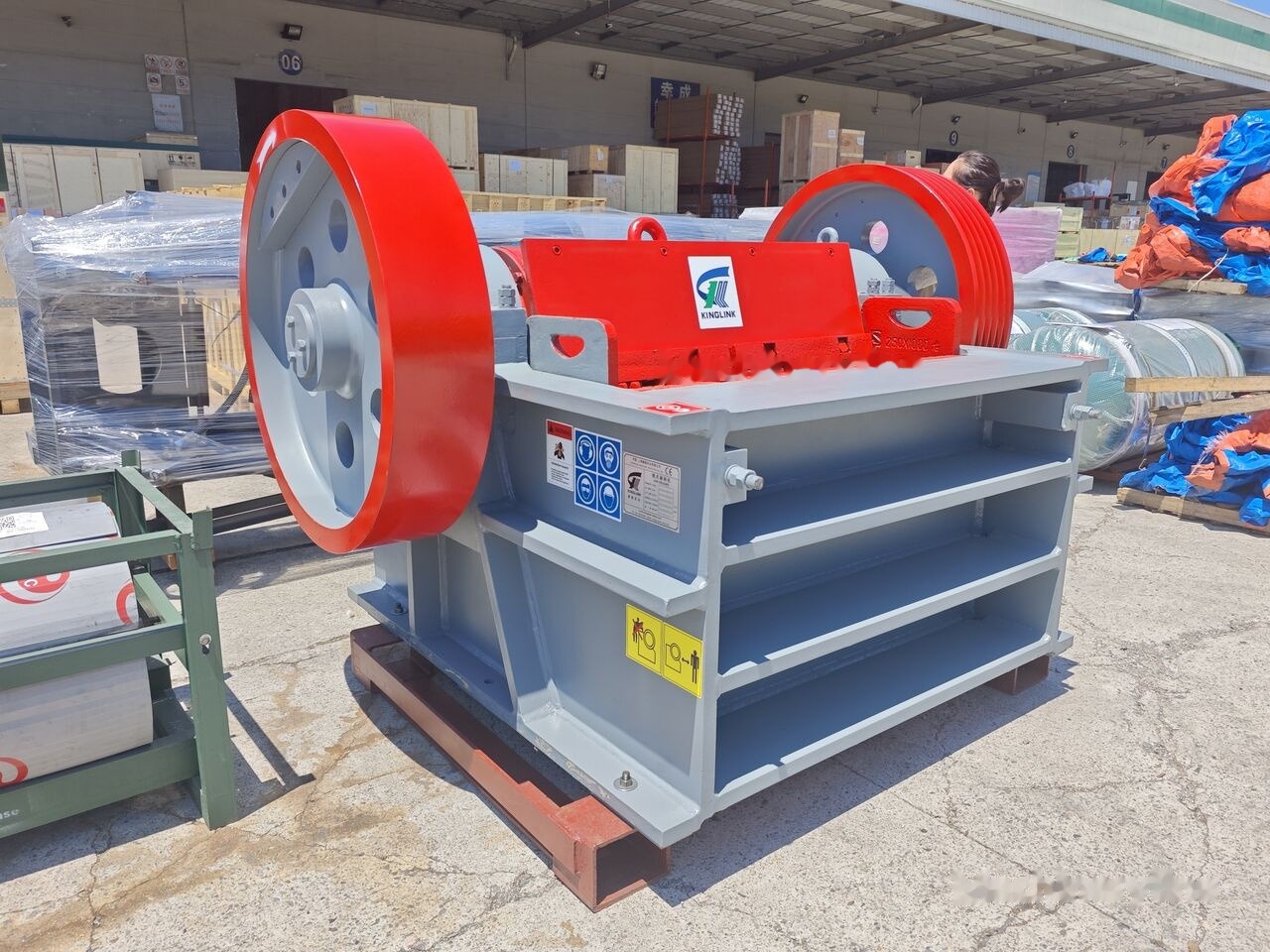 Kinglink PEX250x1200 | PEX1047 Rock Stone Fine Jaw Crusher - Concasseur à mâchoires: photos 3 Kinglink PEX250x1200 | PEX1047 Rock Stone Fine Jaw Crusher - Concasseur à mâchoires: photos 3
