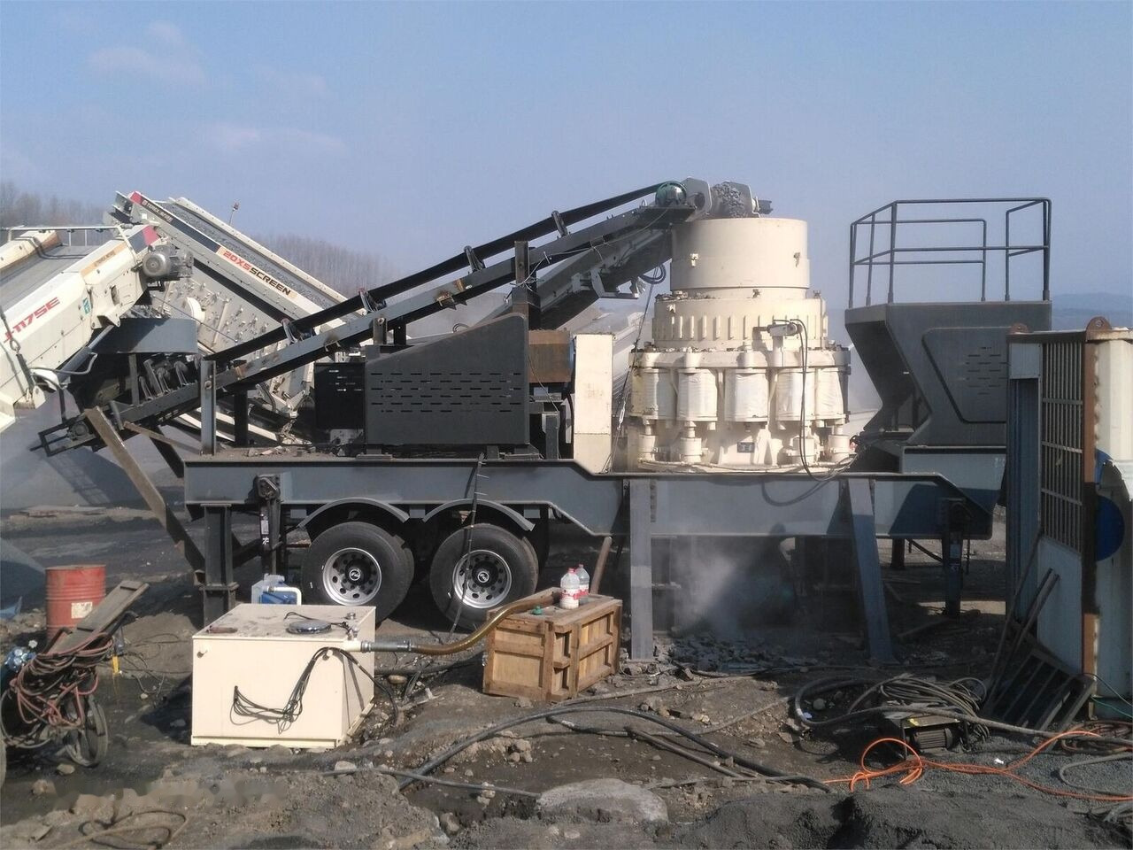 Concasseur à cône Kinglink Portable Cone Crusher Plant KLF1380 | 200TPH | Granite: photos 6