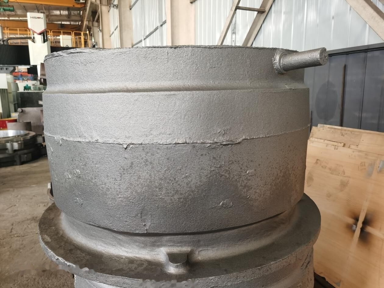 Metso Bowl for Metso HP300 Cone Crusher - Concasseur à cône: photos 2 Metso Bowl for Metso HP300 Cone Crusher - Concasseur à cône: photos 2