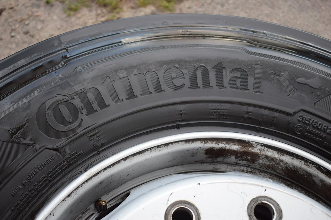 CONTINENTAL 315 / 80 R 22,5 FRONT - DOT 44/16 - Pneu pour Camion: photos 3 CONTINENTAL 315 / 80 R 22,5 FRONT - DOT 44/16 - Pneu pour Camion: photos 3