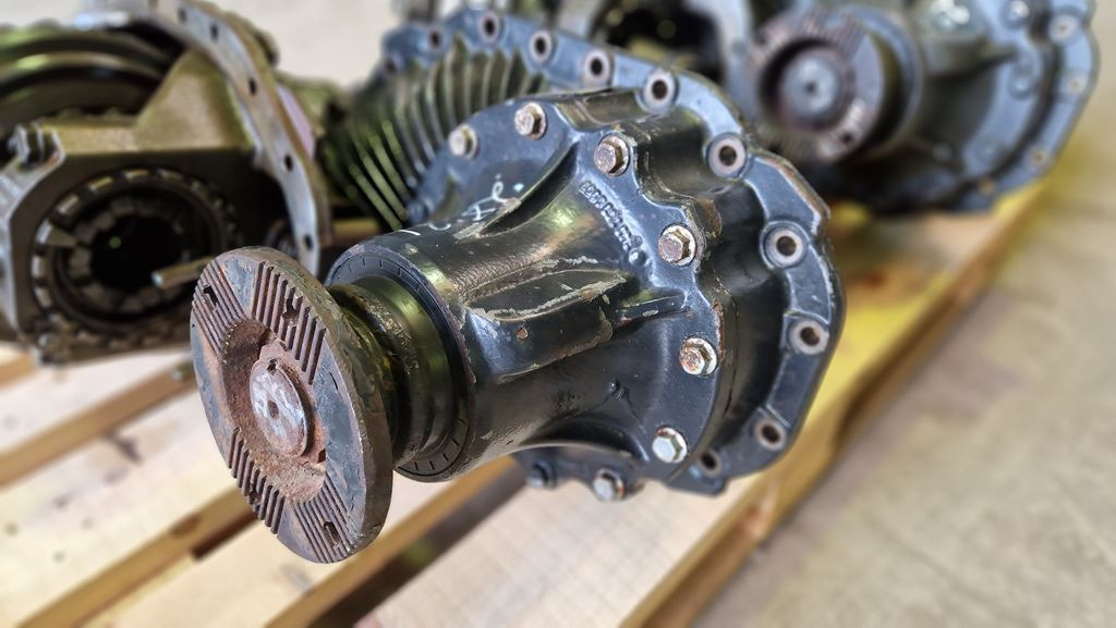 MAN TGA - TGX 21:28 - 81.35010.6198 - Différentiel pour Camion: photos 4 MAN TGA - TGX 21:28 - 81.35010.6198 - Différentiel pour Camion: photos 4