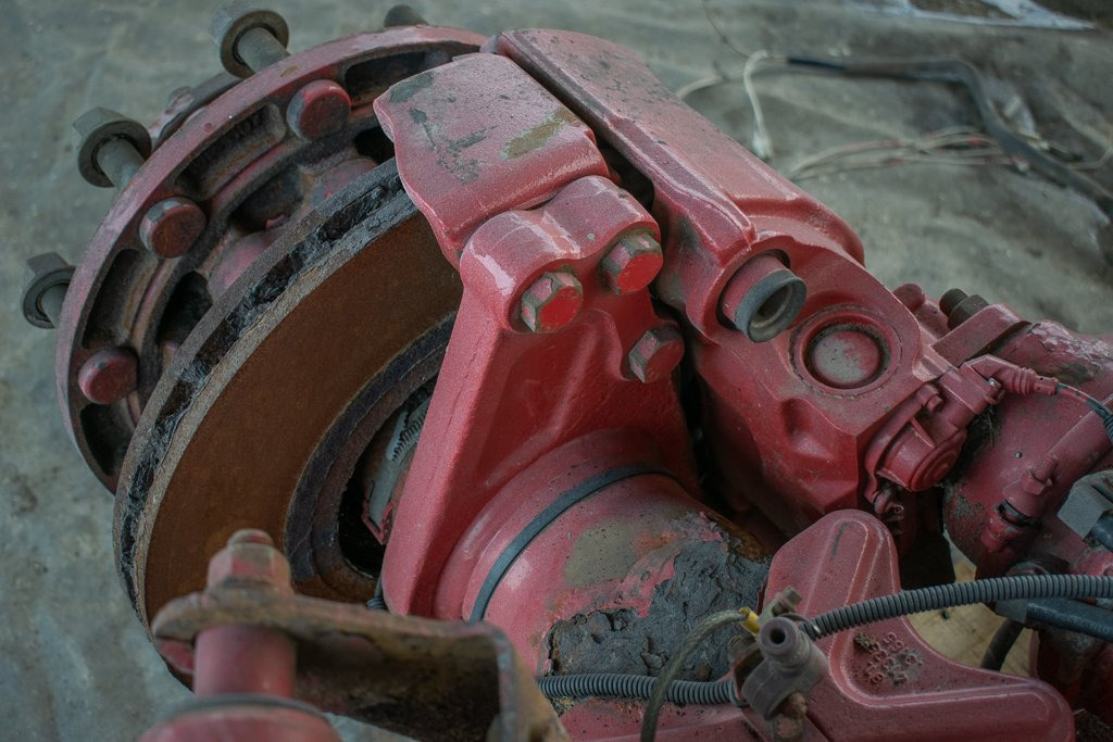 MAN TGX - PASSENGER - Étrier de frein pour Camion: photos 3 MAN TGX - PASSENGER - Étrier de frein pour Camion: photos 3