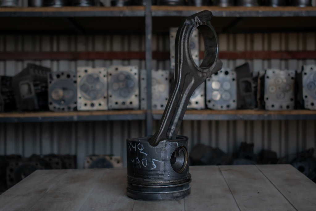 ΠΙΣΤΟΝΙ ΜΕ ΜΠΙΕΛΑ MERCEDES ACTROS 8ΚΥΛΙΝΔΡΟ ΜΕ ΚΩΔΙΚΟ ΜΗΧΑΝΗΣ ΟΜ 542 ΕURO V - Bielle pour Camion: photos 2 ΠΙΣΤΟΝΙ ΜΕ ΜΠΙΕΛΑ MERCEDES ACTROS 8ΚΥΛΙΝΔΡΟ ΜΕ ΚΩΔΙΚΟ ΜΗΧΑΝΗΣ ΟΜ 542 ΕURO V - Bielle pour Camion: photos 2