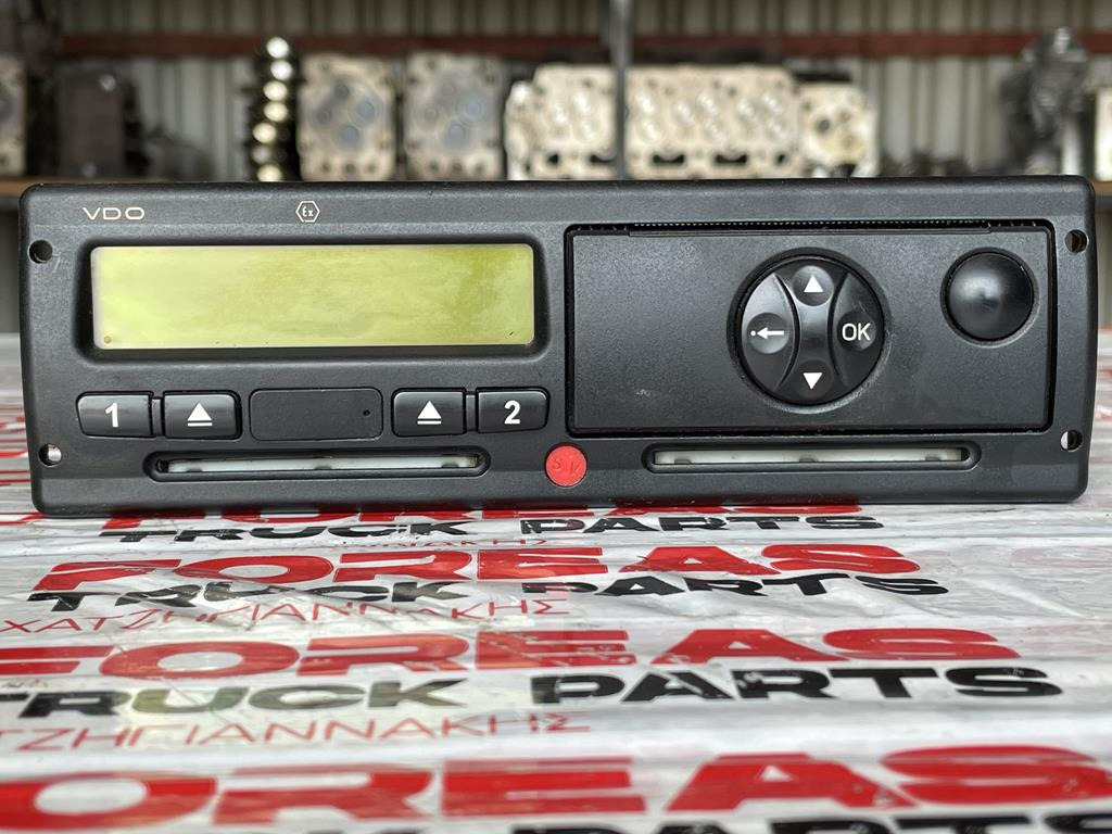 MERCEDES-BENZ Α 001 446 38 33 - Chronotachygraphe pour Camion: photos 1 MERCEDES-BENZ Α 001 446 38 33 - Chronotachygraphe pour Camion: photos 1