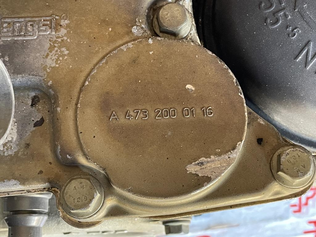 Radiateur d'huile pour Camion MERCEDES-BENZ ACTROS MP4: photos 7 Radiateur d'huile pour Camion MERCEDES-BENZ ACTROS MP4: photos 7