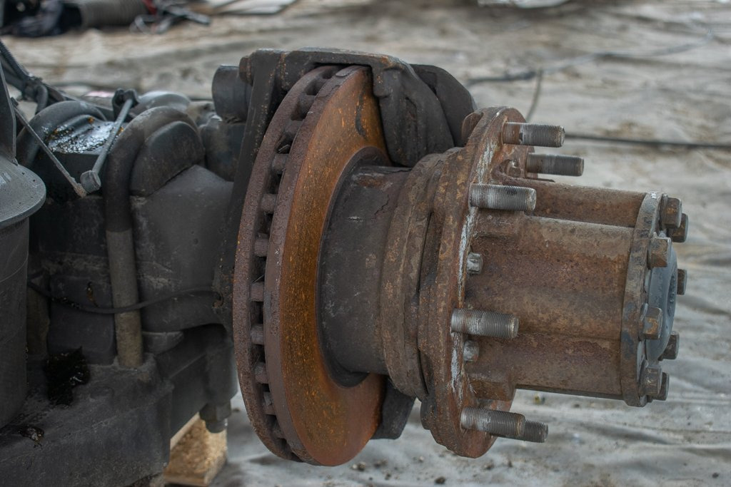 MERCEDES-BENZ ATEGO 8 HOLE - DRIVER - Étrier de frein pour Camion: photos 2 MERCEDES-BENZ ATEGO 8 HOLE - DRIVER - Étrier de frein pour Camion: photos 2