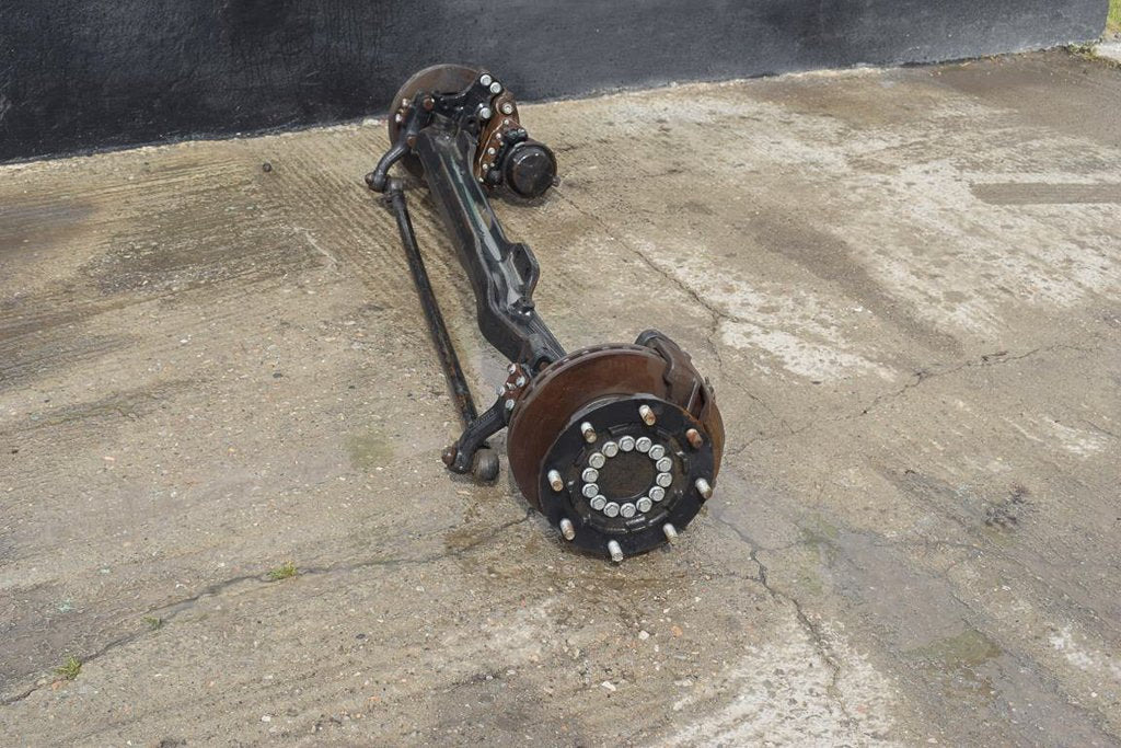 MERCEDES-BENZ ATEGO ΙΙ 8HOLE - Essieu et pièces pour Camion: photos 1 MERCEDES-BENZ ATEGO ΙΙ 8HOLE - Essieu et pièces pour Camion: photos 1