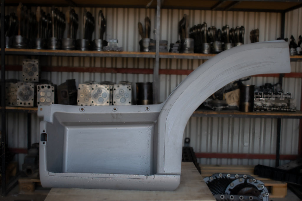 MERCEDES-BENZ ATEGO SINGLE STEP - LEFT (DRIVER) - Marchepied pour Camion: photos 1 MERCEDES-BENZ ATEGO SINGLE STEP - LEFT (DRIVER) - Marchepied pour Camion: photos 1