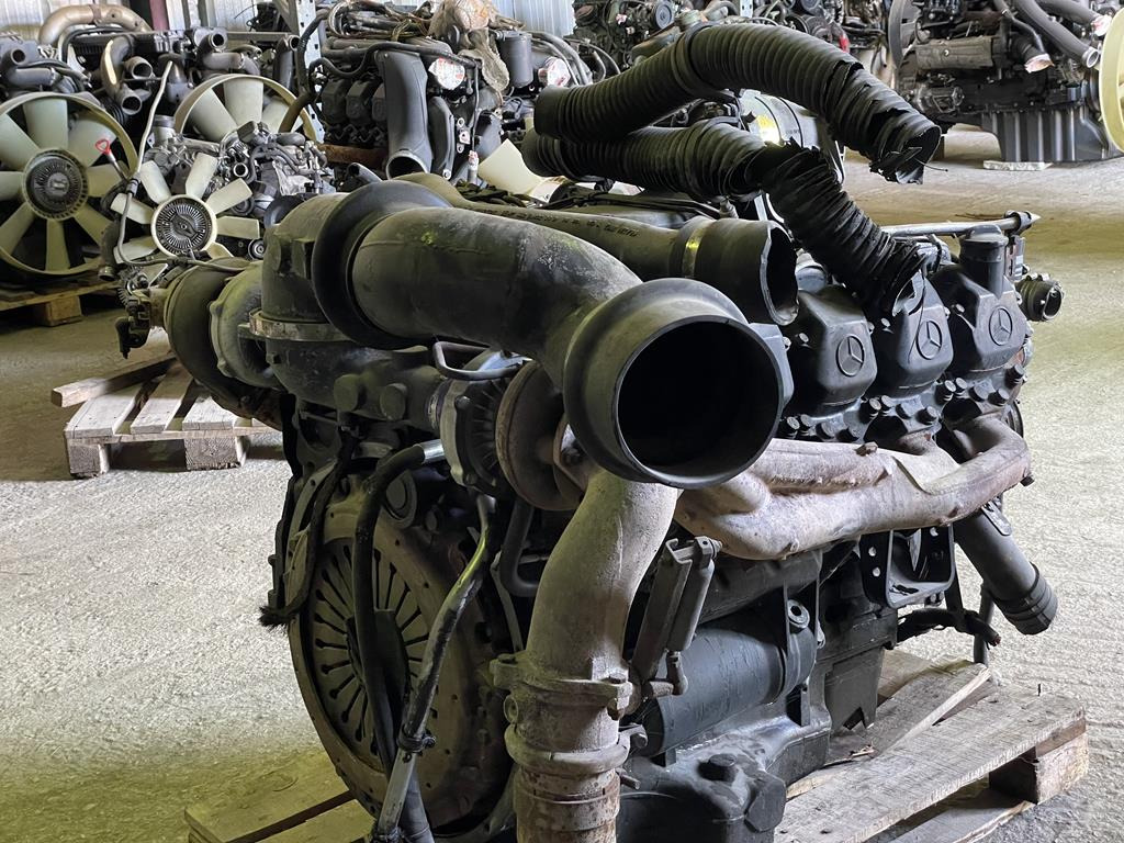 MERCEDES-BENZ OM 442 480HP FOR BUS - Moteur pour Bus: photos 4 MERCEDES-BENZ OM 442 480HP FOR BUS - Moteur pour Bus: photos 4