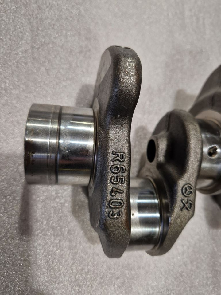 MERCEDES-BENZ SPRINTER OM 654 - R65403 - Vilebrequin pour Camion: photos 3 MERCEDES-BENZ SPRINTER OM 654 - R65403 - Vilebrequin pour Camion: photos 3