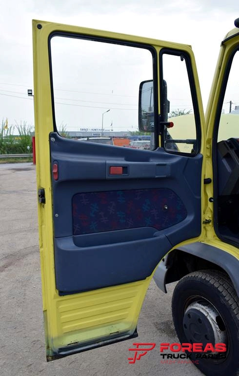 MERCEDES-BENZ VARIO 614 en leasing occasion MERCEDES-BENZ VARIO 614: photos 23 MERCEDES-BENZ VARIO 614 en leasing occasion MERCEDES-BENZ VARIO 614: photos 23