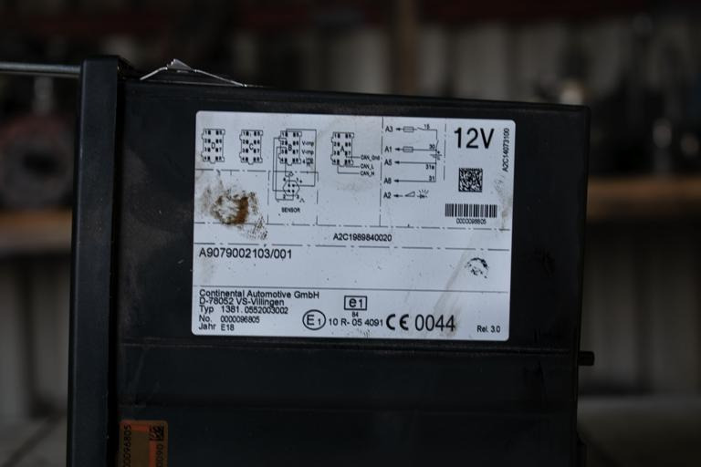 MERCEDES SPRINTER 12V - Chronotachygraphe pour Camion: photos 2 MERCEDES SPRINTER 12V - Chronotachygraphe pour Camion: photos 2