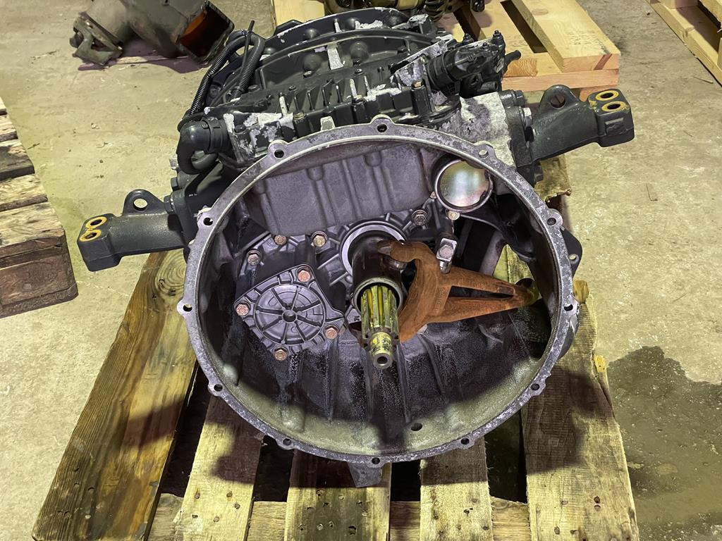ZF ASTRONIC MID 12 AS 1210 TO - Boîte de vitesse pour Camion: photos 1 ZF ASTRONIC MID 12 AS 1210 TO - Boîte de vitesse pour Camion: photos 1