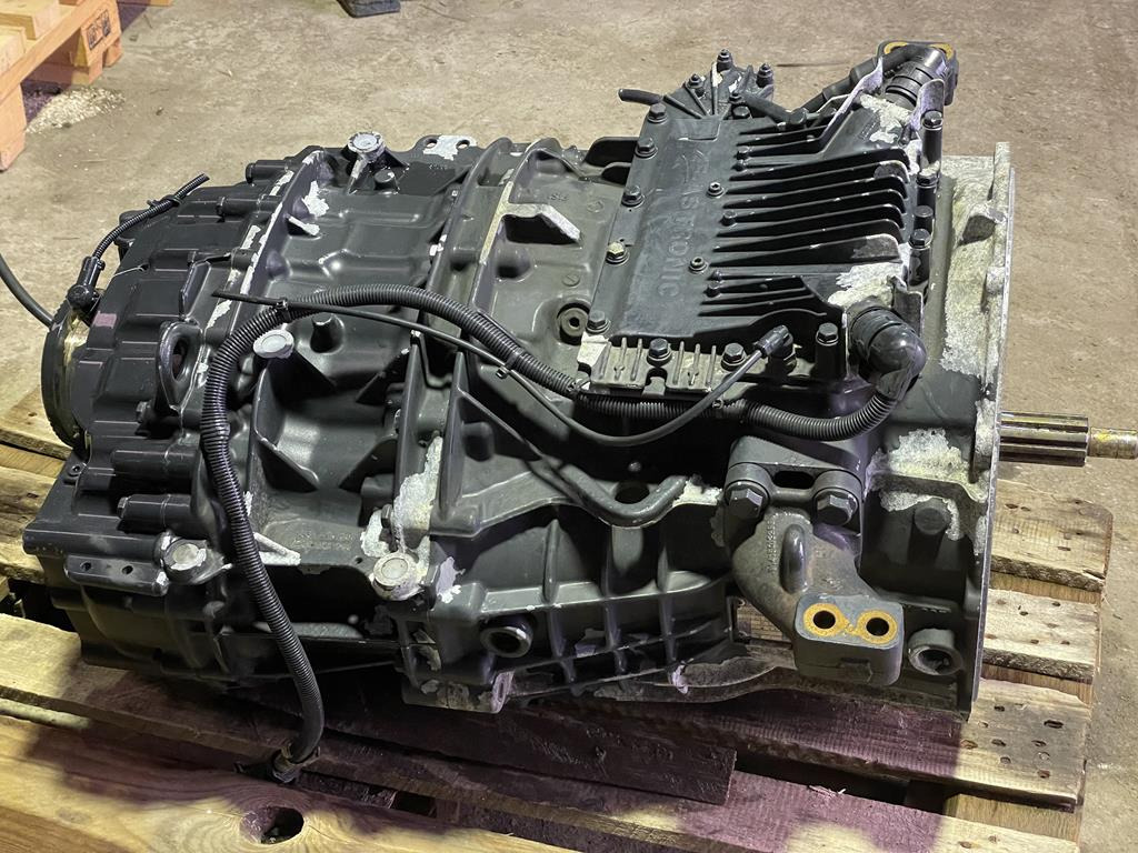 ZF ASTRONIC MID 12 AS 1210 TO - Boîte de vitesse pour Camion: photos 3 ZF ASTRONIC MID 12 AS 1210 TO - Boîte de vitesse pour Camion: photos 3