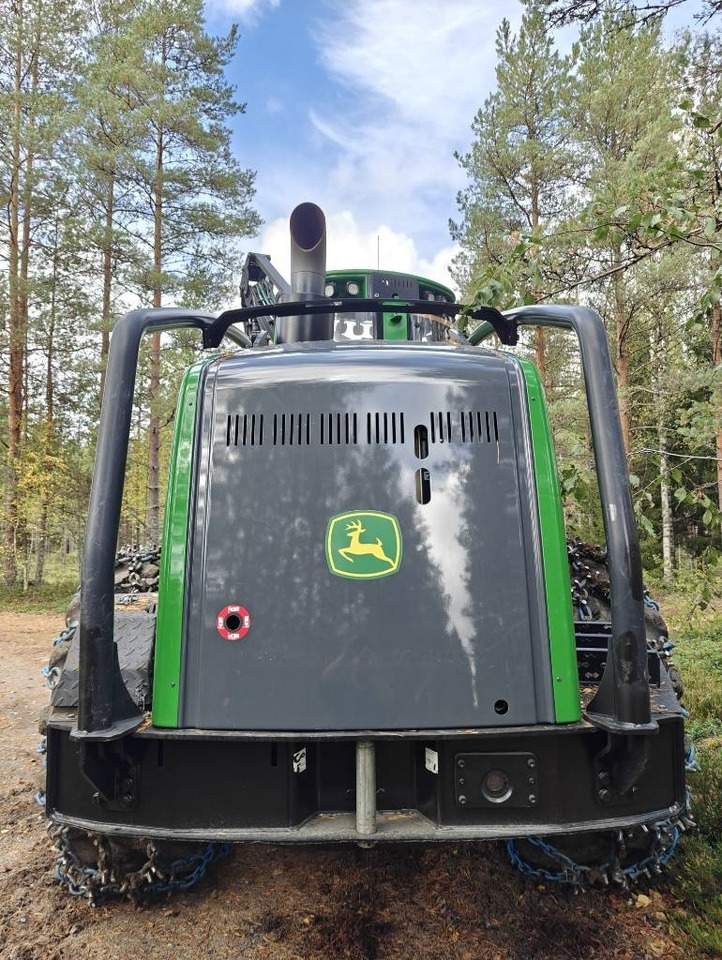 John Deere 1270 G - Abatteuse: photos 4 John Deere 1270 G - Abatteuse: photos 4