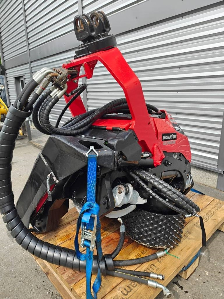 Komatsu 370.2 - Tête d'abattage: photos 3 Komatsu 370.2 - Tête d'abattage: photos 3