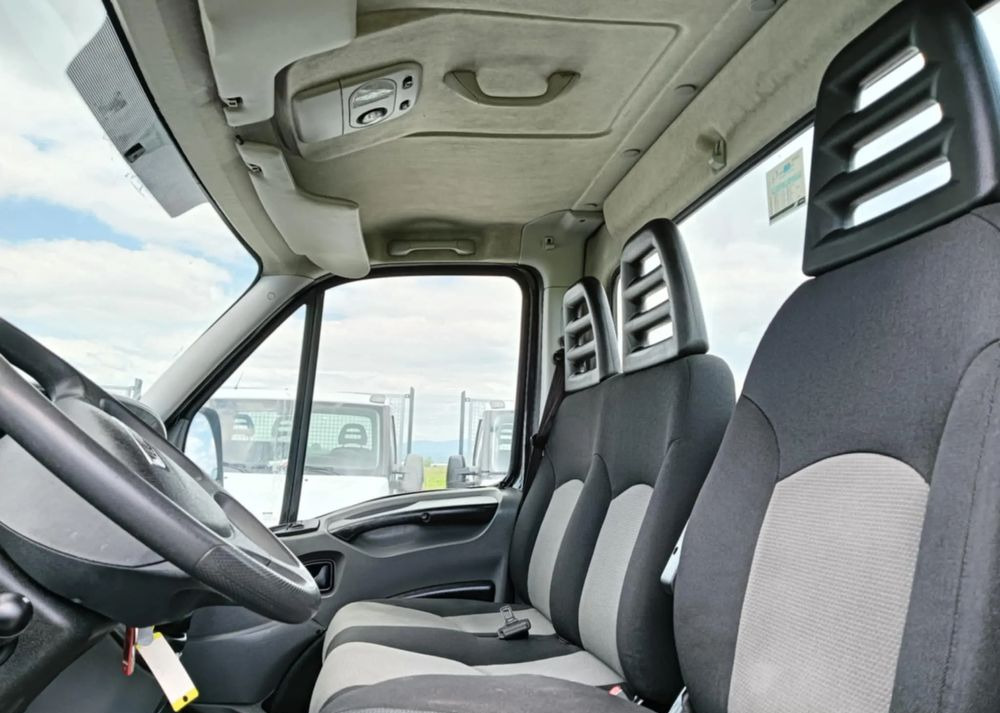 Iveco 35C13, 35C12, 35C14, 35C15 - Châssis cabine: photos 4 Iveco 35C13, 35C12, 35C14, 35C15 - Châssis cabine: photos 4