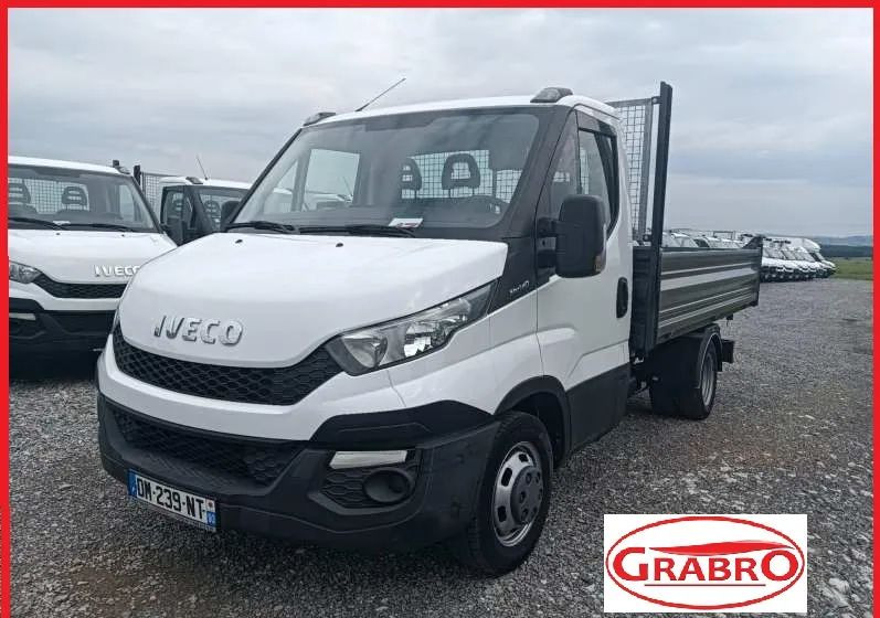 Iveco 35C13, 35C12, 35C14, 35C15 - Utilitaire benne: photos 1 Iveco 35C13, 35C12, 35C14, 35C15 - Utilitaire benne: photos 1