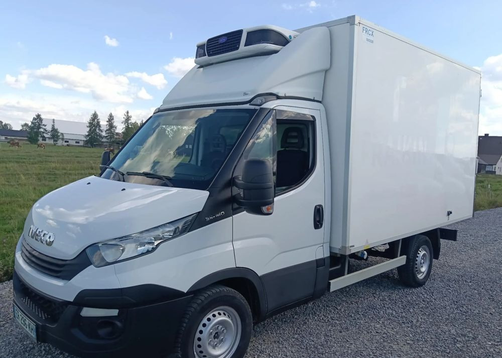 Iveco 35S16, 35S15, 35S14, 35S13, 35C13, 35C14 - Utilitaire frigorifique: photos 2 Iveco 35S16, 35S15, 35S14, 35S13, 35C13, 35C14 - Utilitaire frigorifique: photos 2