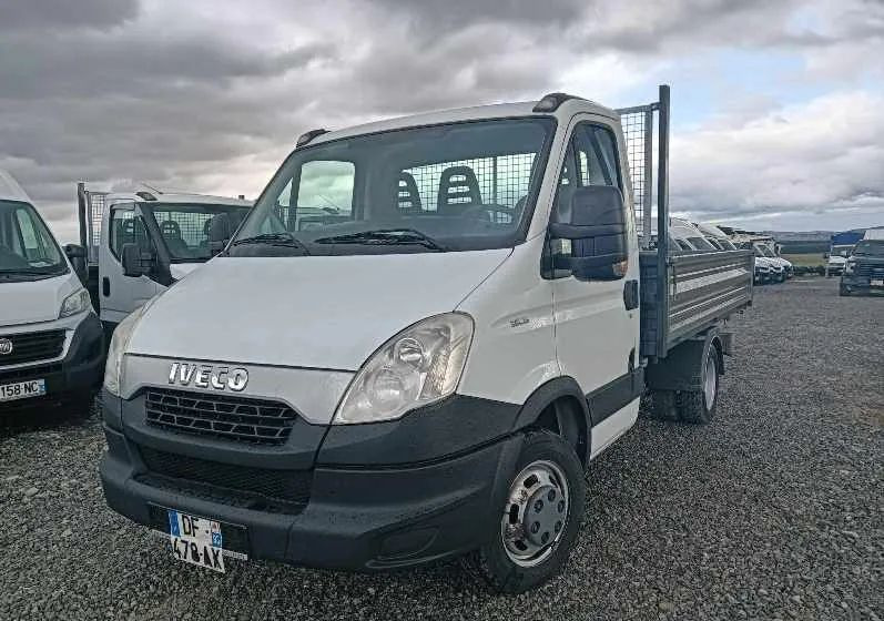 Iveco DAILY 35C13, 35C12, 35C15 - Utilitaire benne: photos 3 Iveco DAILY 35C13, 35C12, 35C15 - Utilitaire benne: photos 3