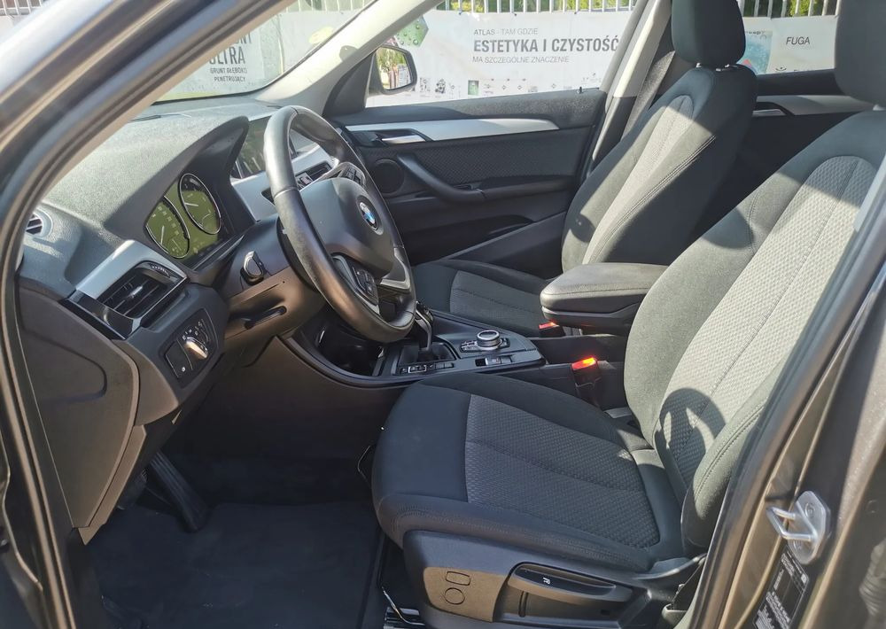 Voiture break BMW X1 sDrive16d: photos 11