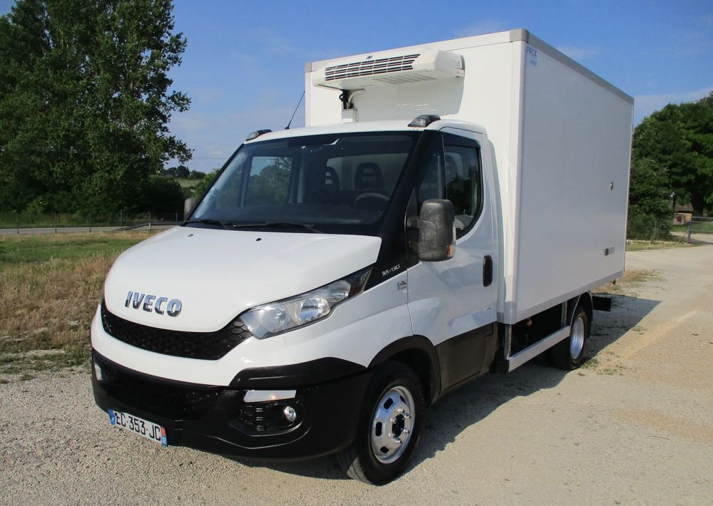 Iveco Daily 35C13 chłodnia Mroźnia na bliźniaku 35-130 Thermo King agregat - Utilitaire frigorifique: photos 2 Iveco Daily 35C13 chłodnia Mroźnia na bliźniaku 35-130 Thermo King agregat - Utilitaire frigorifique: photos 2