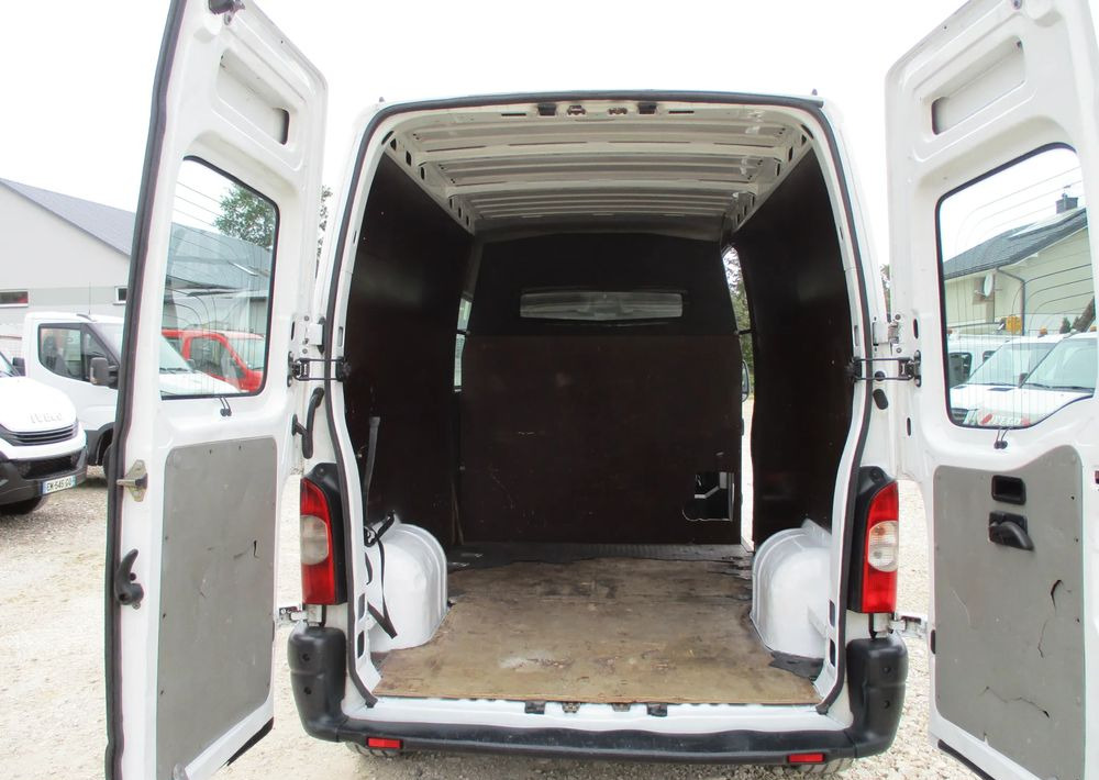 Renault Master L2H2 doka 6-osobowy Dubel 2.5dCi Brygadówka en leasing occasion Renault Master L2H2 doka 6-osobowy Dubel 2.5dCi Brygadówka: photos 9