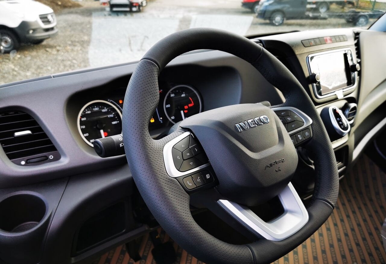 Fourgon utilitaire neuf IVECO IVECO 35S18HA8 V L4H2: photos 8