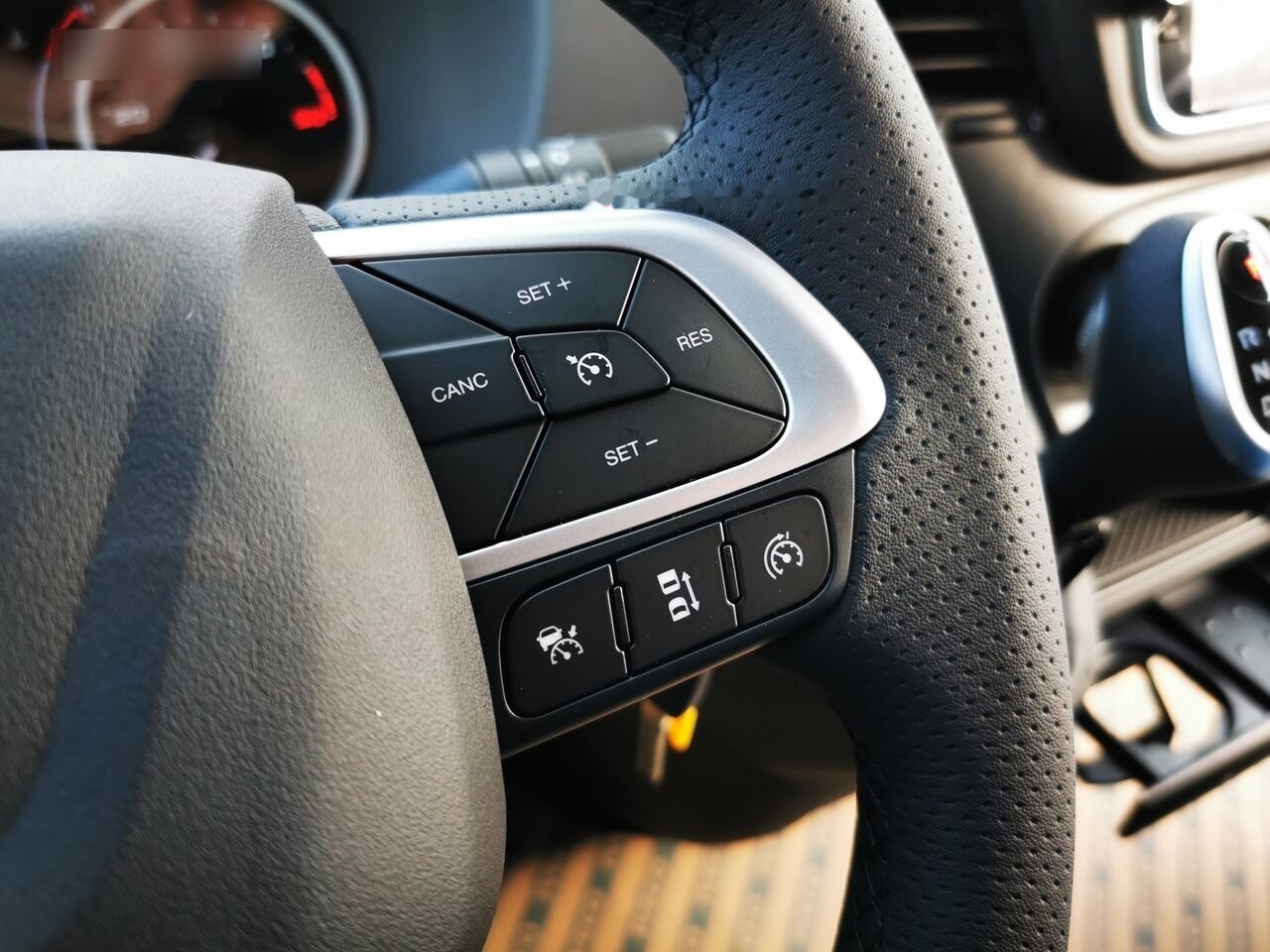 Fourgon utilitaire neuf IVECO IVECO 35S18HA8 V L4H2: photos 14