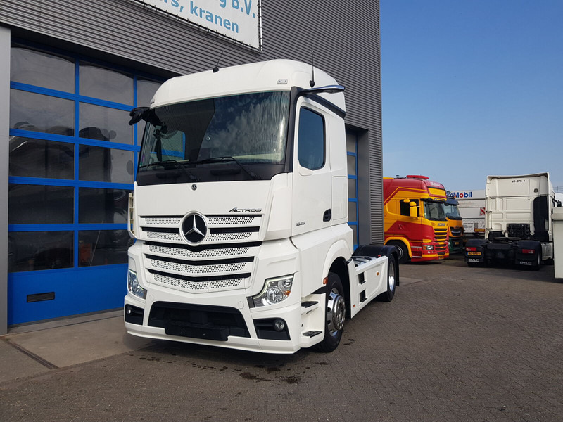 Mercedes-Benz Actros 1845 Retarder MirrorCam Standairco - Tracteur routier: photos 2 Mercedes-Benz Actros 1845 Retarder MirrorCam Standairco - Tracteur routier: photos 2