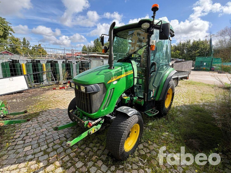 John Deere 3720 Kompaktlastare - Tracteur agricole: photos 1 John Deere 3720 Kompaktlastare - Tracteur agricole: photos 1