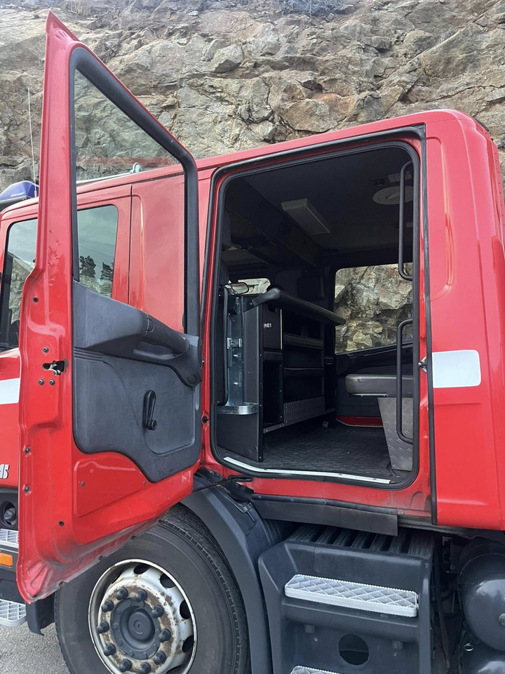 Camion de pompier Scania P94GB 4x2 NA 310 - fire engine / brandbil / släckbil: photos 7
