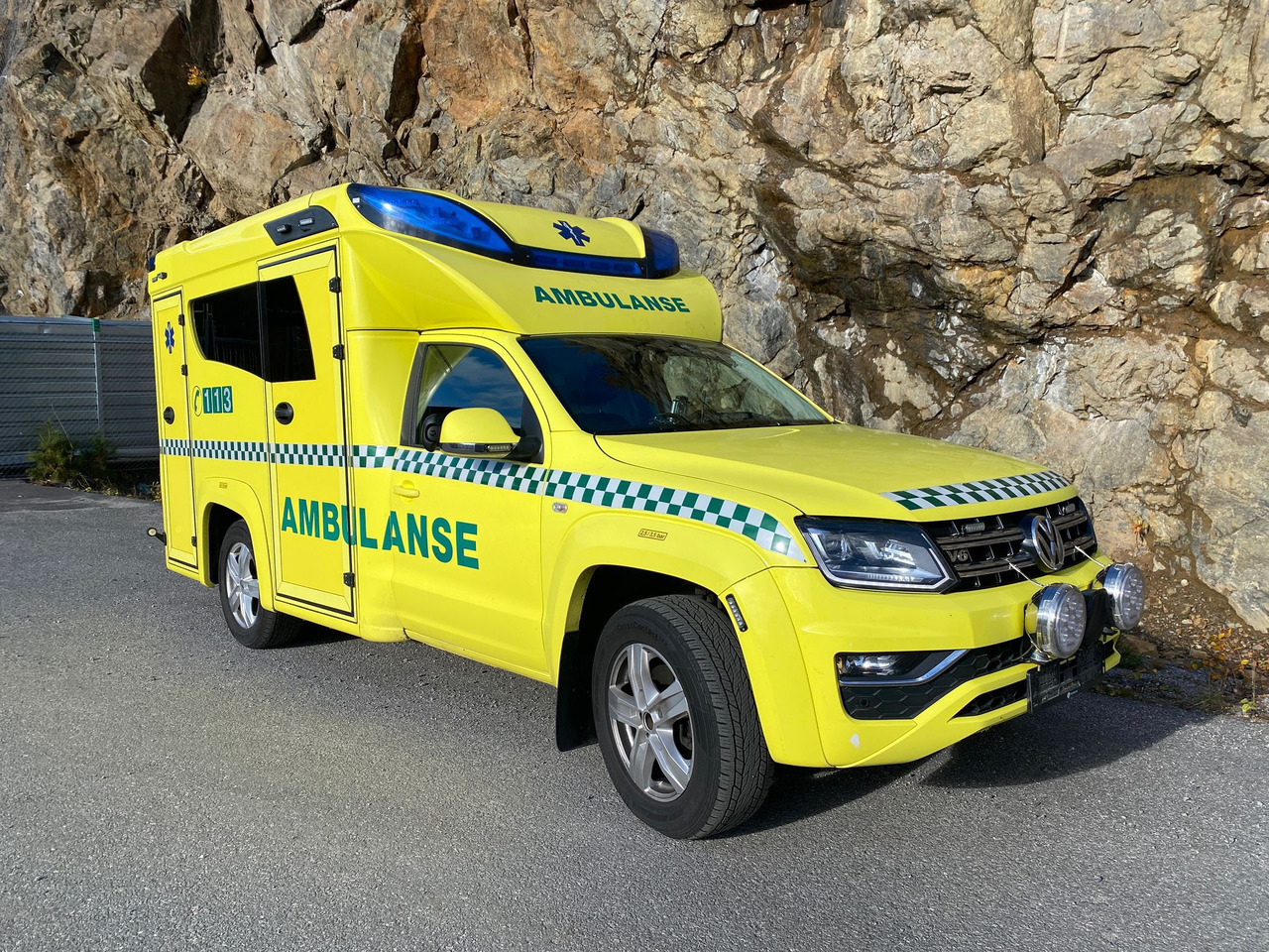 VOLKSWAGEN Amarok XL 4motions - Ambulance: photos 1 VOLKSWAGEN Amarok XL 4motions - Ambulance: photos 1