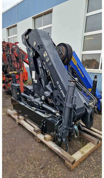 Hiab 244 EP-5 Hipro - Grue auxiliaire pour Camion: photos 4 Hiab 244 EP-5 Hipro - Grue auxiliaire pour Camion: photos 4