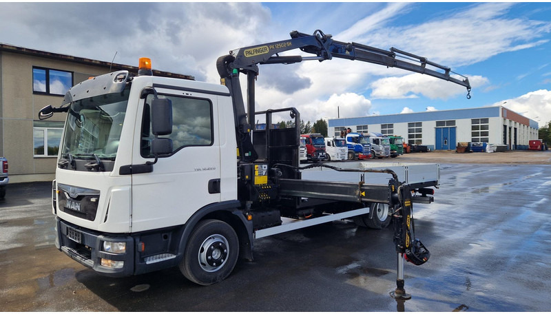 MAN TGL 12.220 4X2 Palfinger PK12502 - Camion plateau, Camion grue: photos 1 MAN TGL 12.220 4X2 Palfinger PK12502 - Camion plateau, Camion grue: photos 1
