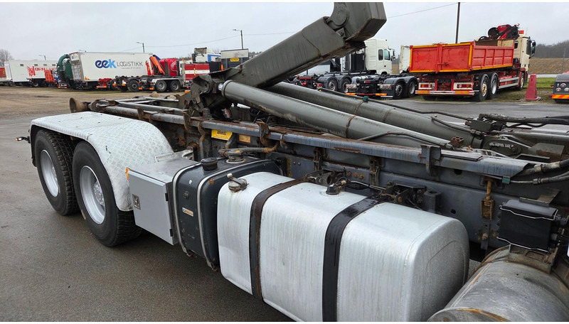 Camion ampliroll Volvo FH500 6X4: photos 7