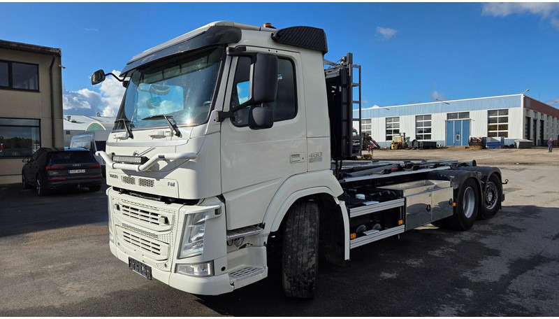 Volvo FM460 6X2*4 - Camion ampliroll: photos 1 Volvo FM460 6X2*4 - Camion ampliroll: photos 1
