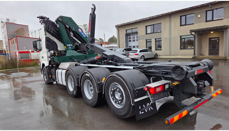 Camion ampliroll, Camion grue Volvo FM500 8X4*4 HMF 2620K6: photos 12 Camion ampliroll, Camion grue Volvo FM500 8X4*4 HMF 2620K6: photos 12