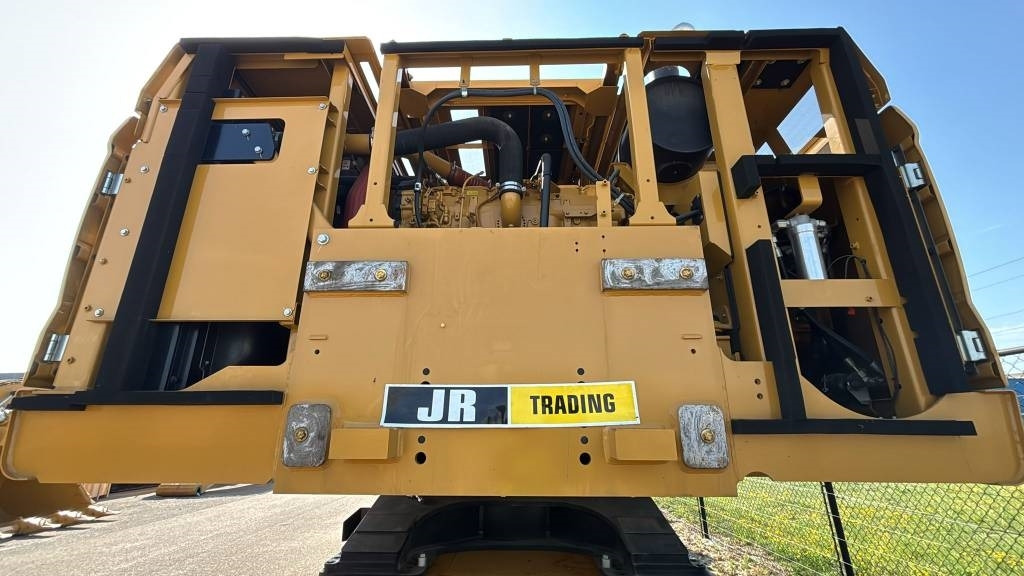 CAT 374 - Pelle sur chenille: photos 5 CAT 374 - Pelle sur chenille: photos 5