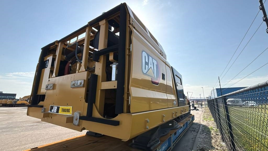 CAT 374 - Pelle sur chenille: photos 2 CAT 374 - Pelle sur chenille: photos 2