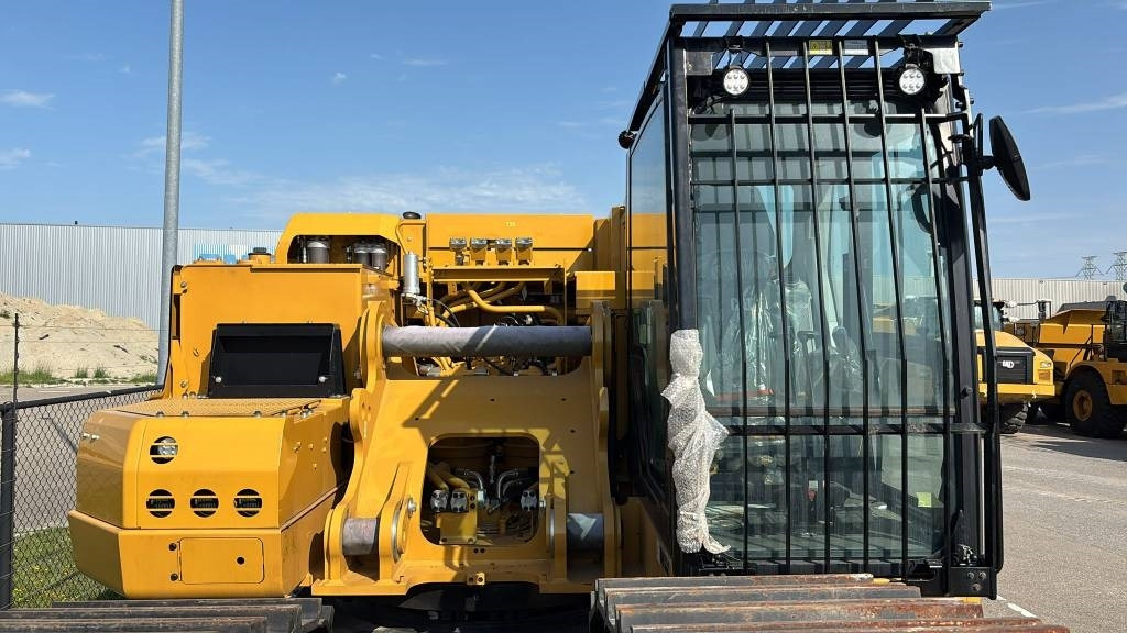 CAT 374 - Pelle sur chenille: photos 4 CAT 374 - Pelle sur chenille: photos 4