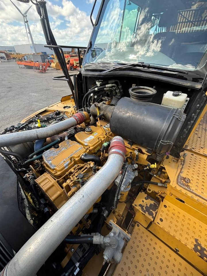 Tombereau articulé CAT 745 C (CE /Low Hours): photos 13 Tombereau articulé CAT 745 C (CE /Low Hours): photos 13