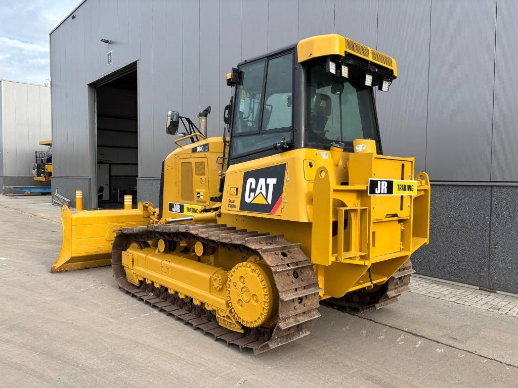 CAT D 6 K 2 XL (Low Verified Hours) - Bulldozer: photos 2 CAT D 6 K 2 XL (Low Verified Hours) - Bulldozer: photos 2