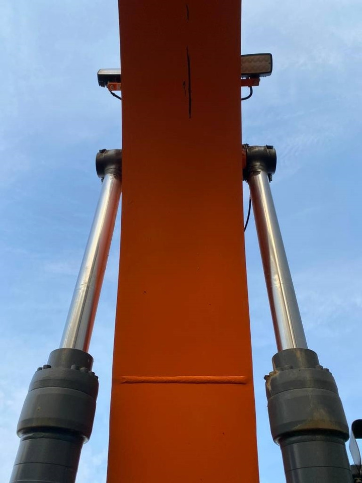 Pelle sur chenille Doosan DX 300 LC-7: photos 32