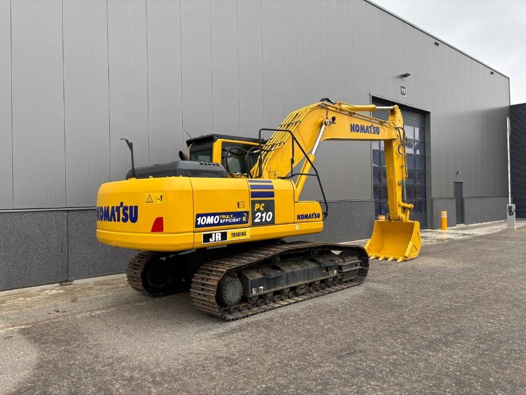 Komatsu PC 210-10M0  - Pelle sur chenille: photos 5 Komatsu PC 210-10M0  - Pelle sur chenille: photos 5